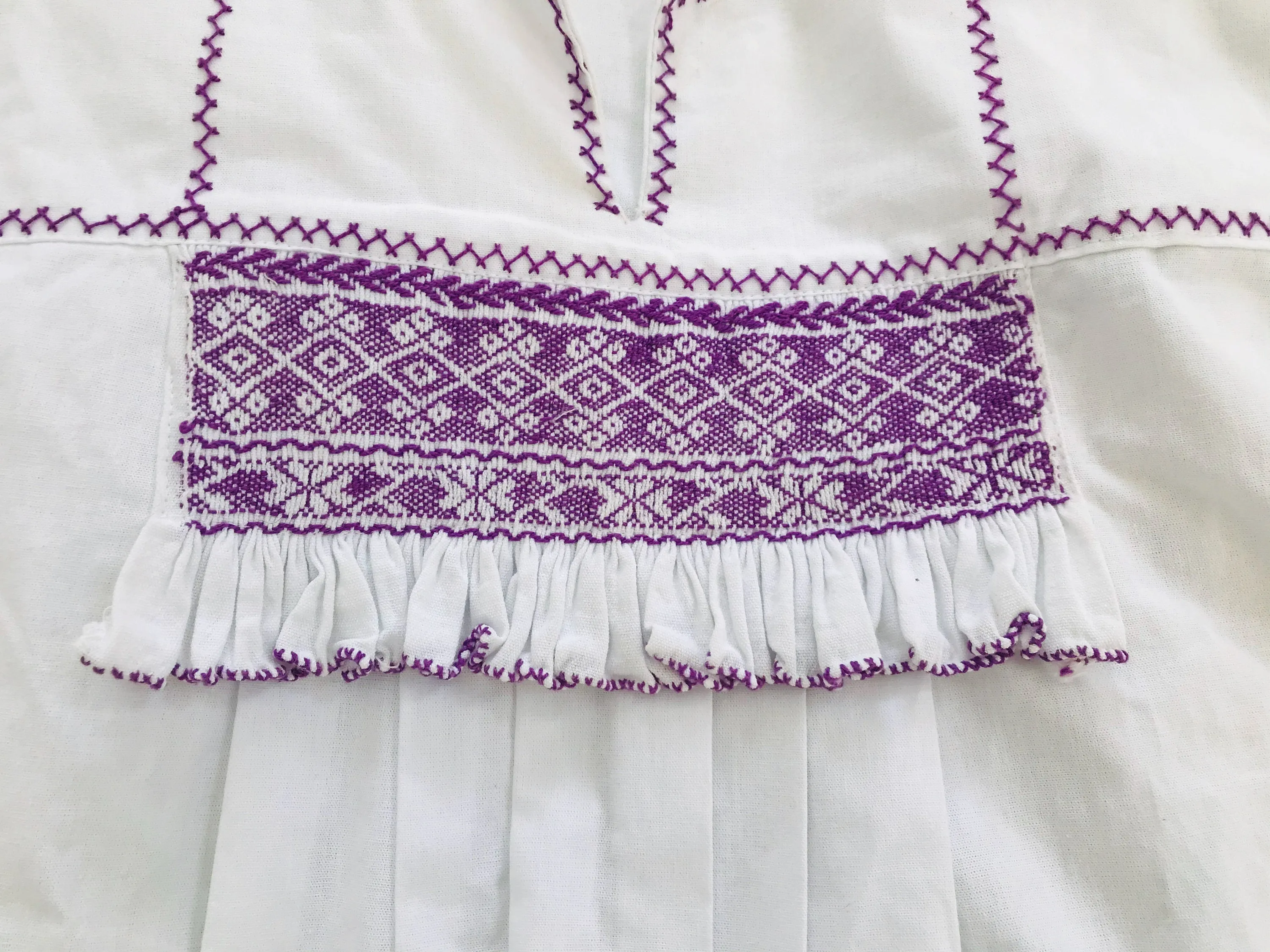 Hand-Embroidered Nahua Blouse. Pepenado. Puebla, Mexico